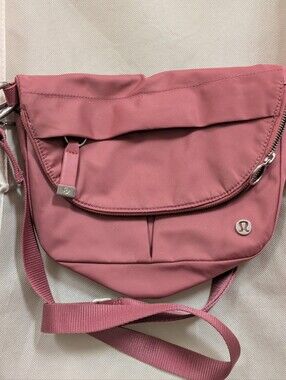 LULULEMON ATHLETICA Rose Pink Crossbody Bag